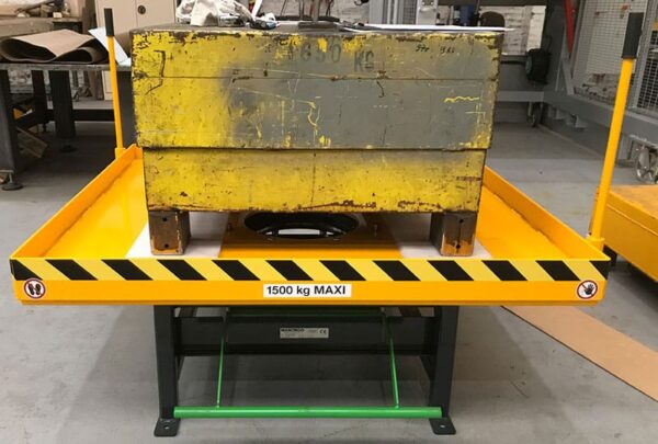 Plateau-tournant-1500kg-180°-PT150-130-130-500-4390-2 Plateau tournant 1500kg - 180° - PT150-130-130-500-4390